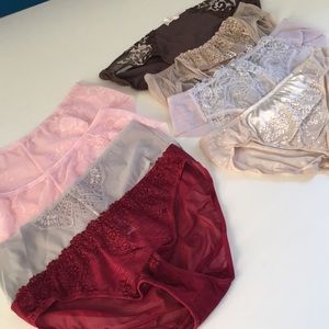 NWOT Set of 8 Underwear